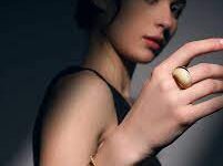 Bagaimana Perkembangan Teknologi Mempengaruhi Desain Gelang Emas Terbaru?