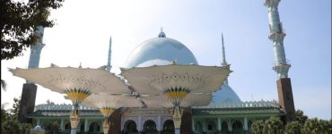 Wisata Kota Tangerang. paket tour murah, paket wisata murah, sewa bus jakaarta, sewa alphard depok, rental bus jakarta, rental alphard jakarta, sewa bus murah