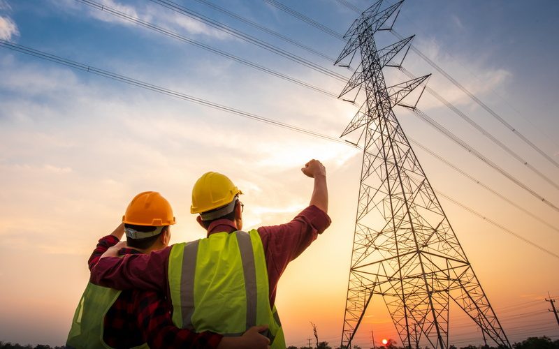 List APD Wajib bagi Teknisi Listrik