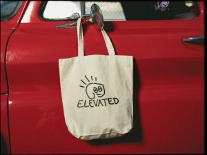 Pesan Tas Custom untuk Komunitas, Perusahaan, atau Sekolah!