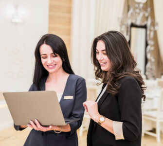 Event organizer